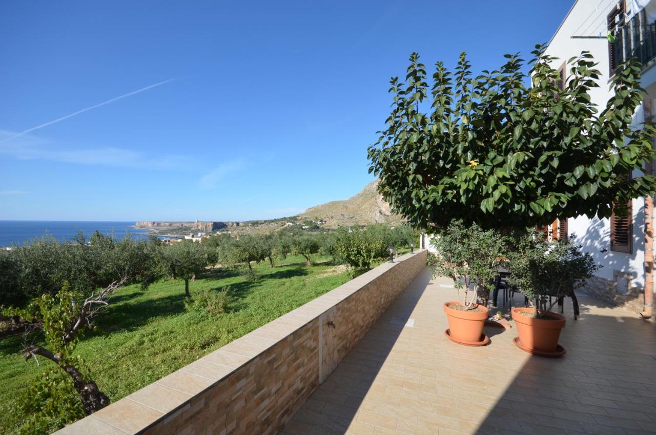 Appartamenti Da Clarissa Macari Exterior foto